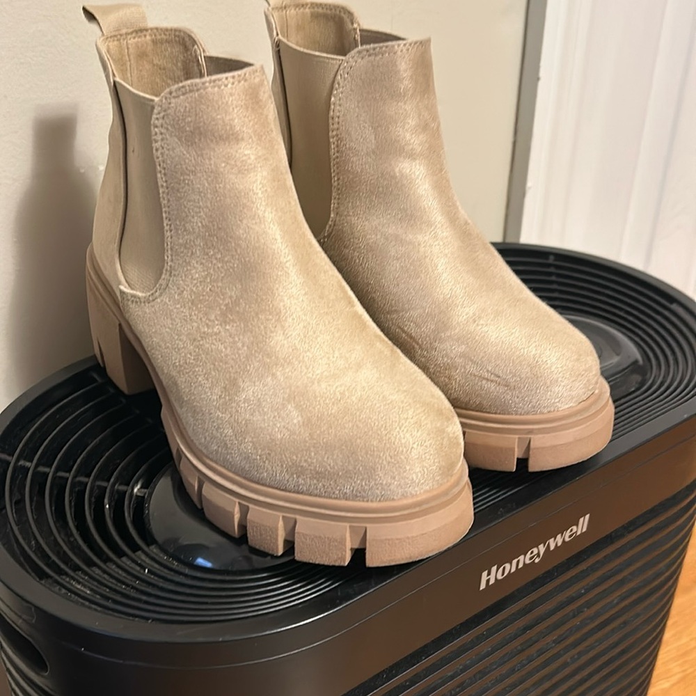 Soda Heeled Boots